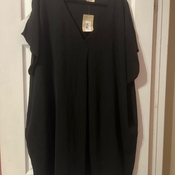 Eesome Black Oversized Date Night Dress - Picture 1 of 4